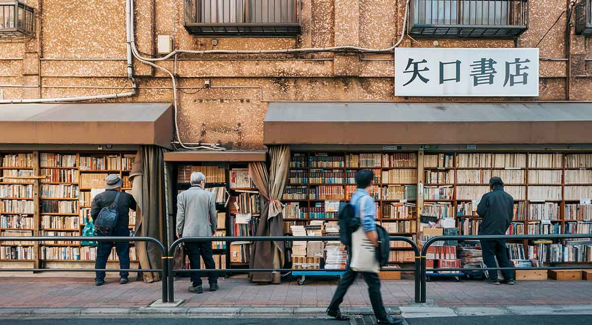 American AI firms suspected of buying thousands of used books in Japan to destroy them