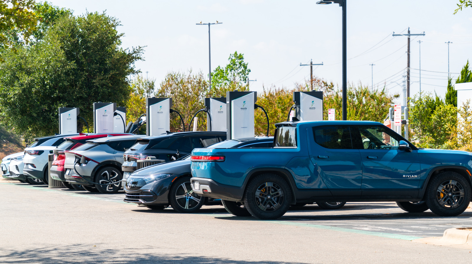 MIT Study Finds EVS Better for Planet than Gas Cars