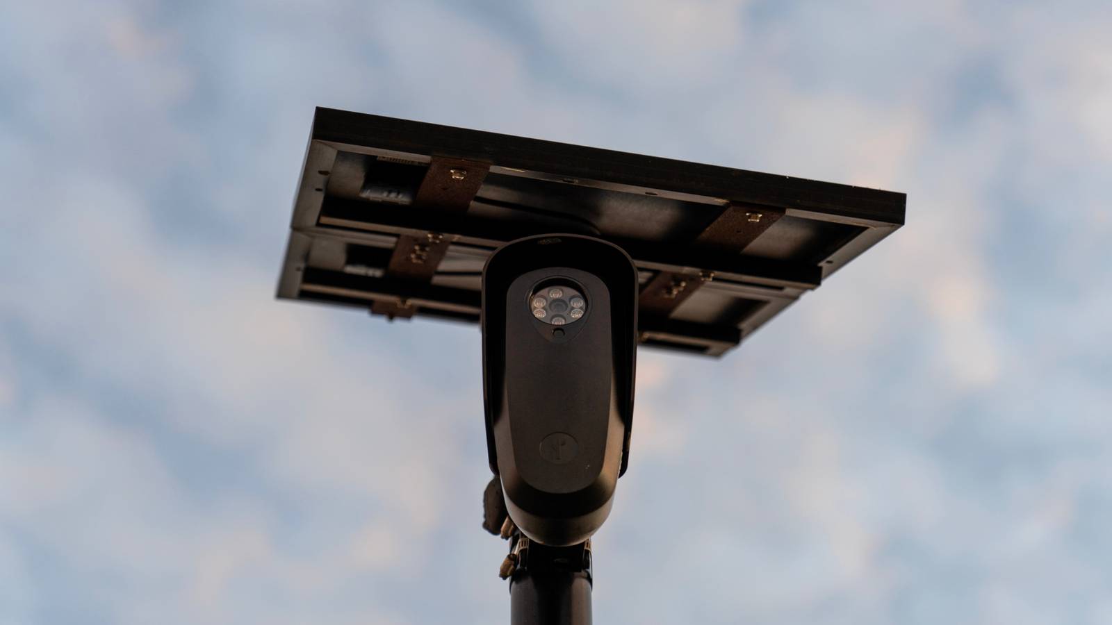 Robot AI cameras are taking over, but humans are pushing back